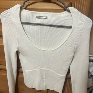 Abercrombie & Fitch Long Sleeve
